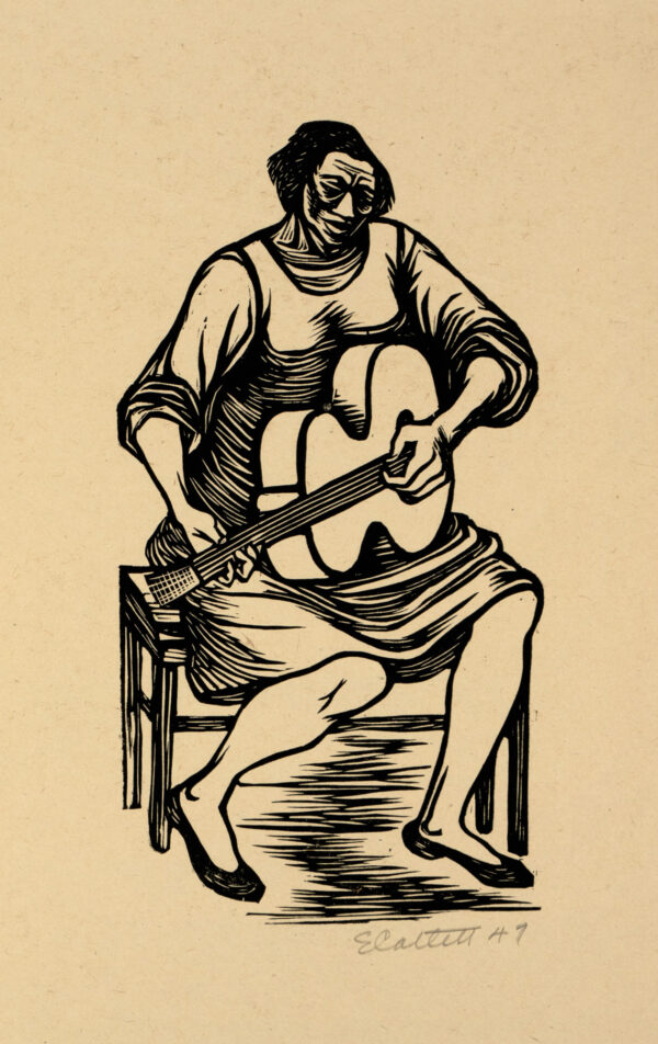 Elizabeth Catlett, <i>Mujer tocando la guitarra</i>, 1941, linografía, 35 x 24.3 cm (soporte), 18.7 x 10 cm (imagen), ID ELCA34-15